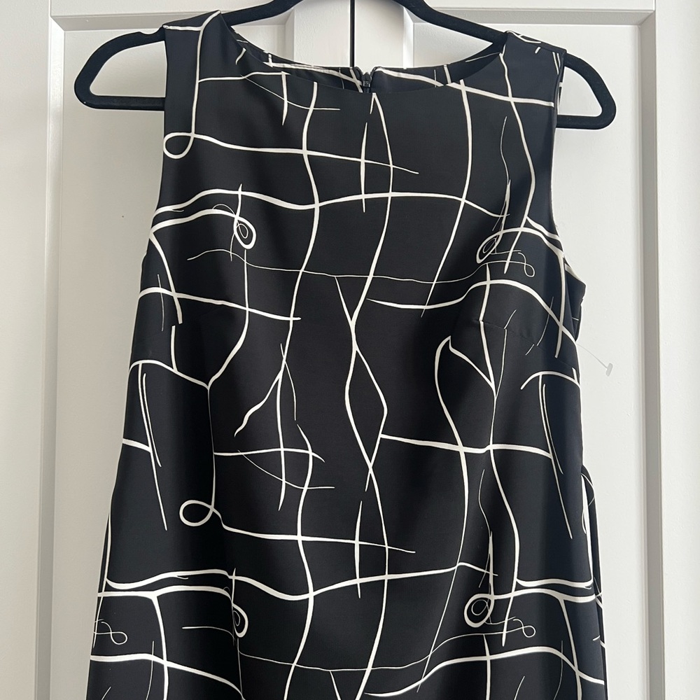 Black with white design sheath midi dress